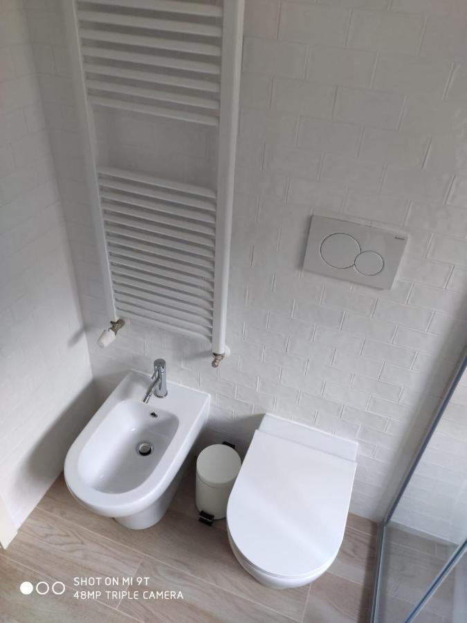 E-Milan Rooms Zona Tortona ภายนอก รูปภาพ