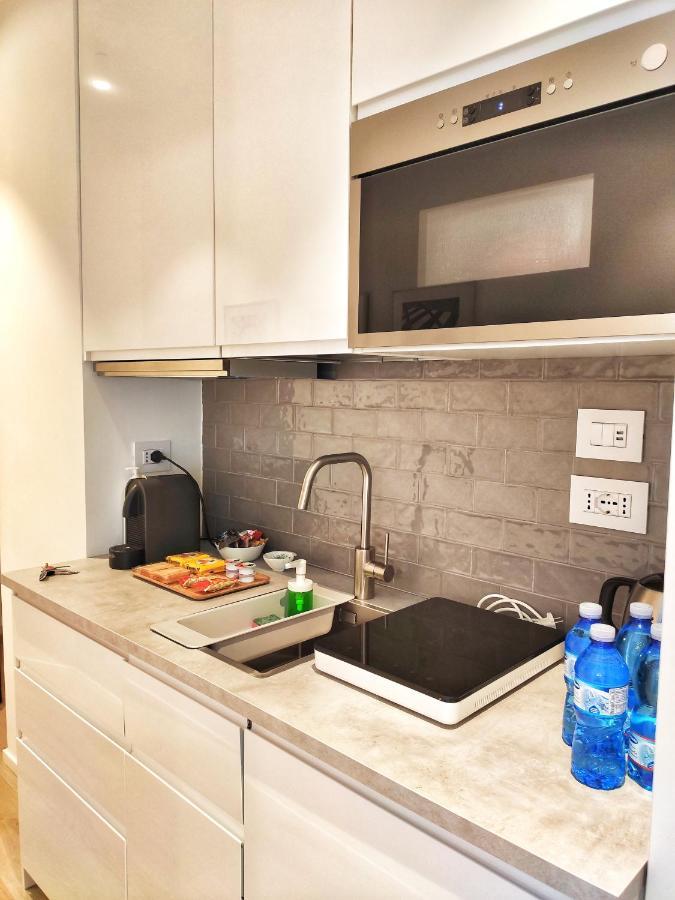 E-Milan Rooms Zona Tortona ภายนอก รูปภาพ